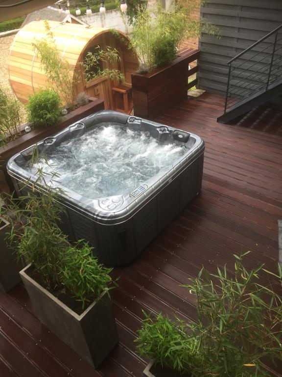 Suite 40 Jacuzzi & Sauna By Malmedreams 말메디 외부 사진